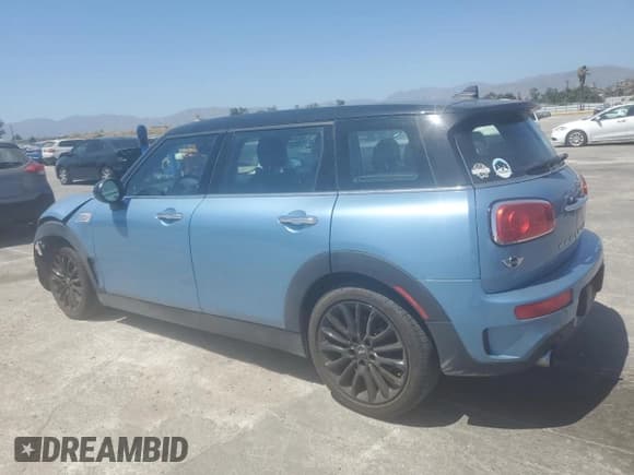 ✅ 2018 MINI Clubman Cooper S • VIN: WMWLN9C57J2E50891 • Lot: 75560904. Listed on Copart with 35,611 mi. Free auction sales archive from the USA and detailed vehicle history report at DreamBid. Image 2.
