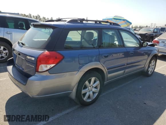 ✅ 2008 Subaru Outback Limited • VIN: 4S4BP62C887331745 • Lot: 70039045. Listed on Copart with 134,237 mi. Free auction sales archive from the USA and detailed vehicle history report at DreamBid. Image 3.