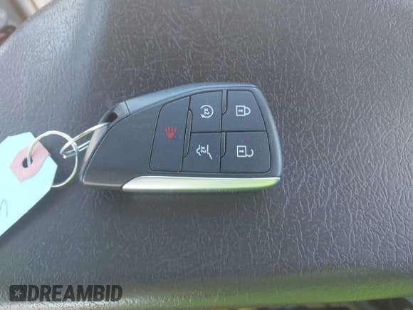 ✅ 2021 Buick Envision Essence • VIN: LRBFZNR44MD178087 • Лот: 41307696. Опубликован ранее на IAAI с пробегом Не указан. Бесплатный доступ к архиву аукционных продаж из США и подробный отчёт об истории автомобиля на DreamBid. Изображение 11.