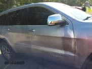 ✅ 2021 Jeep Grand Cherokee Limited • VIN: 1C4RJFBG3MC513572 • Лот: 43158982. Опубликован ранее на IAAI с пробегом 101 641 миль. Бесплатный доступ к архиву аукционных продаж из США и подробный отчёт об истории автомобиля на DreamBid. Изображение 14.