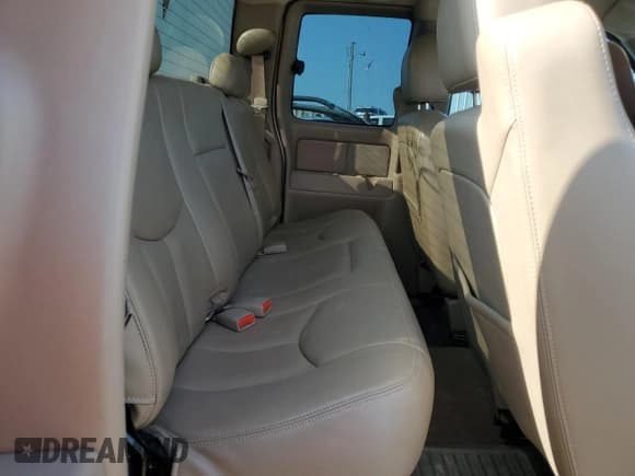 ✅ 2007 Chevrolet Silverado 1500 Work Truck • VIN: 1GCEK19Z97E156378 • Lot: 71096424. Listed on Copart with 179,685 mi. Free auction sales archive from the USA and detailed vehicle history report at DreamBid. Image 10.