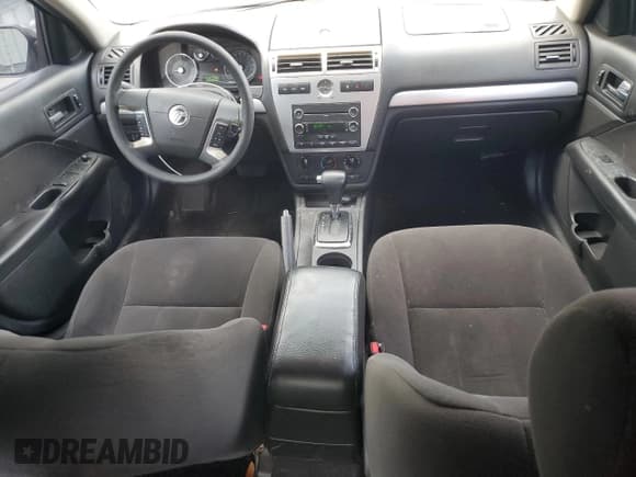 ✅ 2008 Mercury Milan • VIN: 3MEHM07178R641565 • Lot: 80630575. Wystawiony na Copart z przebiegiem 116 301 mil. Bezpłatny archiwum sprzedaży aukcyjnych z USA i szczegółowy raport historii pojazdu na DreamBid. Zdjęcie 8.