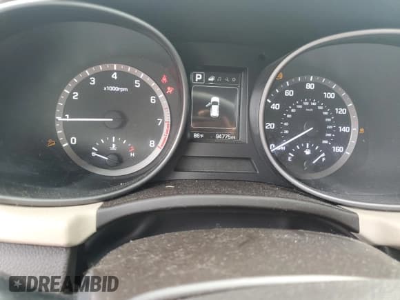 ✅ 2017 Hyundai Santa Fe 2.4L • VIN: 5NMZU3LB2HH031675 • Lot: 81926195. Wystawiony na Copart z przebiegiem 94 775 mil. Bezpłatny archiwum sprzedaży aukcyjnych z USA i szczegółowy raport historii pojazdu na DreamBid. Zdjęcie 9.