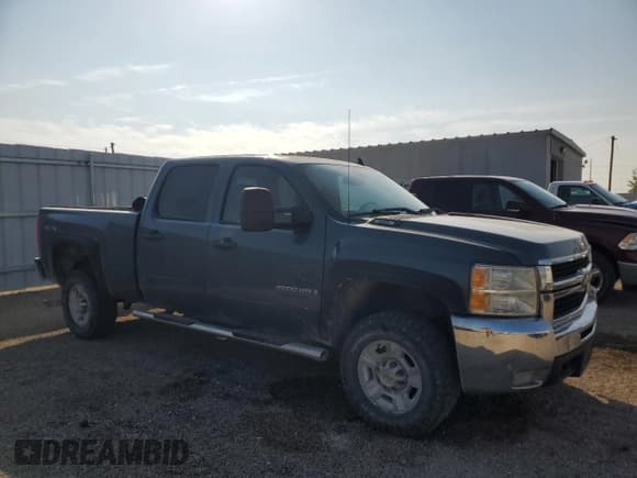 ✅ 2008 Chevrolet Silverado 2500HD LTZ • VIN: 1GCHK23K38F164700 • Лот: 85485155. Опубликован ранее на Copart с пробегом 185 788 миль. Бесплатный доступ к архиву аукционных продаж из США и подробный отчёт об истории автомобиля на DreamBid. Изображение 4.
