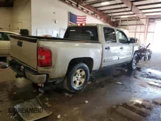 2007 Chevrolet Silverado 1500 LTZ с VIN 3GCEK13M37G557382, выставлен на аукционе Copart как лот 80265545 с пробегом 243 939 миль миль и Чистый • Clean title. История ставок и продаж доступна на DreamBid. Изображение 3.