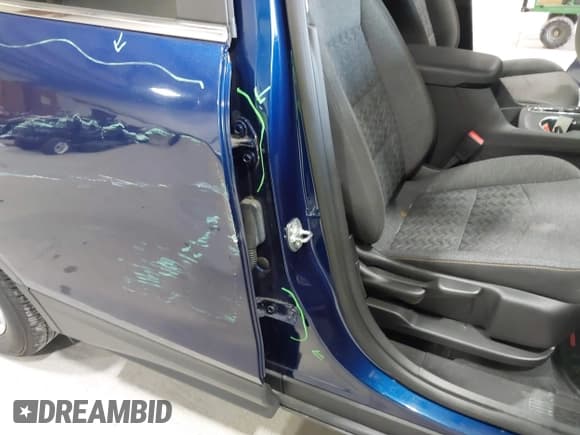 ✅ 2023 Chevrolet Equinox LT • VIN: 3GNAXUEG5PL104436 • Lot: 43215747. Listed on IAAI with 10,059 mi. Free auction sales archive from the USA and detailed vehicle history report at DreamBid. Image 20.