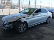 ✅ 2017 Mercedes-Benz C 300 • VIN: 55SWF4JB8HU220935 • Лот: 39645579. Опубликован ранее на IAAI с пробегом 37 338 миль. Бесплатный доступ к архиву аукционных продаж из США и подробный отчёт об истории автомобиля на DreamBid. Изображение 2.