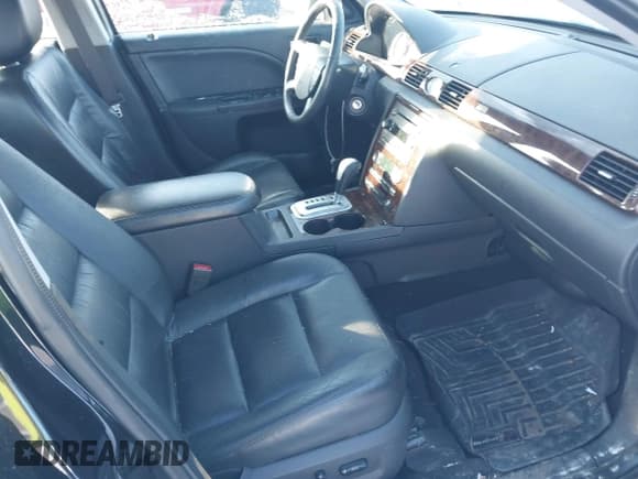 ✅ 2007 Ford Five Hundred Limited • VIN: 1FAHP28107G156067 • Лот: 41171880. Опубликован ранее на IAAI с пробегом 139 673 миль. Бесплатный доступ к архиву аукционных продаж из США и подробный отчёт об истории автомобиля на DreamBid. Изображение 5.