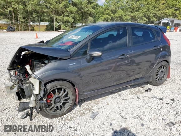 ✅ 2019 Ford Fiesta ST • VIN: 3FADP4GX7KM140687 • Лот: 86330735. Опубликован ранее на Copart с пробегом 73 667 миль. Бесплатный доступ к архиву аукционных продаж из США и подробный отчёт об истории автомобиля на DreamBid. Изображение 1.