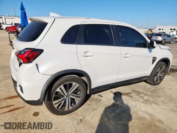 ✅ 2020 Mitsubishi Outlander ES • VIN: JA4AP3AUXLU000985 • Lot: 91989325. Listed on Copart with 76,763 mi. Free auction sales archive from the USA and detailed vehicle history report at DreamBid. Image 3.