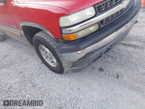 ✅ 2001 Chevrolet Silverado 1500 LS • VIN: 1GCEK14T61Z297444 • Лот: 42549305. Опубликован ранее на IAAI с пробегом 211 853 миль. Бесплатный доступ к архиву аукционных продаж из США и подробный отчёт об истории автомобиля на DreamBid. Изображение 17.