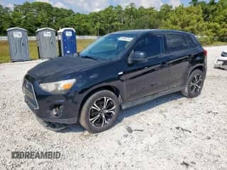 2015 Mitsubishi Outlander ES with VIN 4A4AP3AUXFE028718, listed as a Copart auction lot 84949745 with 117,178 mi miles and Clean title. Bid and sale history available at DreamBid. Image 1.