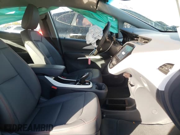 ✅ 2021 Chevrolet Bolt EV Premier • VIN: 1G1FZ6S09M4114389 • Lot: 63015711. Wystawiony na Copart z przebiegiem 1 697 mil. Bezpłatny archiwum sprzedaży aukcyjnych z USA i szczegółowy raport historii pojazdu na DreamBid. Zdjęcie 5.