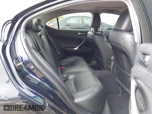 ✅ 2010 Lexus IS 250 • VIN: JTHCF5C28A5041307 • Lot: 43276353. Wystawiony na IAAI z przebiegiem 149 468 mil. Bezpłatny archiwum sprzedaży aukcyjnych z USA i szczegółowy raport historii pojazdu na DreamBid. Zdjęcie 8.