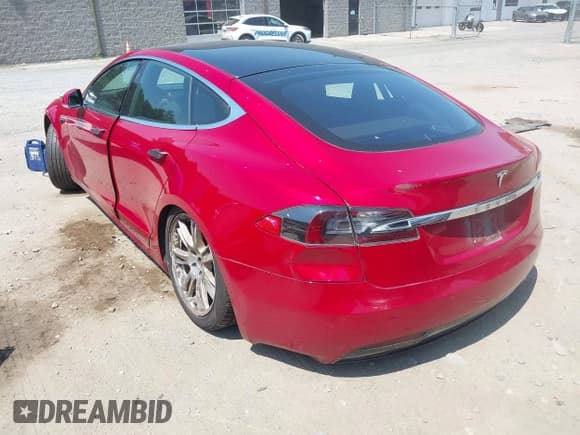 ✅ 2020 Tesla Model S Long Range • VIN: 5YJSA1E28LF411156 • Lot: 42835852. Listed on IAAI with 49,661 mi. Free auction sales archive from the USA and detailed vehicle history report at DreamBid. Image 3.