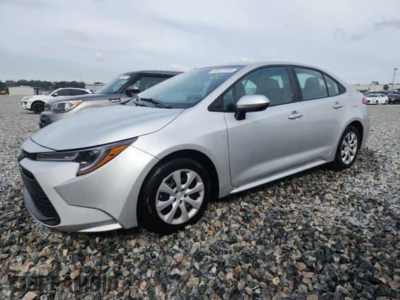 ✅ 2024 Toyota Corolla LE • VIN: 5YFB4MDE8RP084713 • Lot: 90512755. Wystawiony na Copart z przebiegiem 28 709 mil. Bezpłatny archiwum sprzedaży aukcyjnych z USA i szczegółowy raport historii pojazdu na DreamBid. Zdjęcie 1.