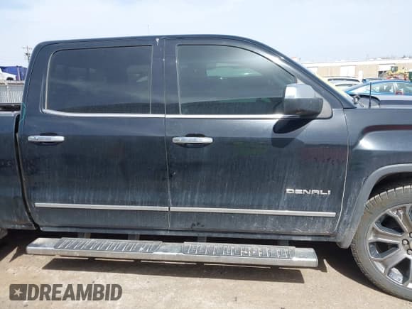 ✅ 2015 GMC Sierra 1500 Denali • VIN: 3GTU2WEJ8FG247139 • Lot: 41788277. Listed on IAAI with 154,859 mi. Free auction sales archive from the USA and detailed vehicle history report at DreamBid. Image 14.