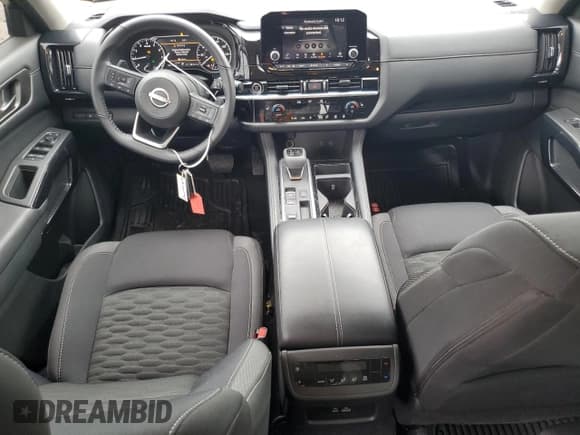 ✅ 2024 Nissan Pathfinder SV • VIN: 5N1DR3BA9RC202342 • Lot: 59607885. Listed on Copart with 16,277 mi. Free auction sales archive from the USA and detailed vehicle history report at DreamBid. Image 8.