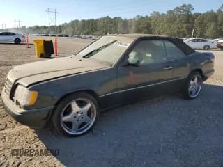 ✅ 1994 Mercedes-Benz E 320 • VIN: WDBEA66E9RC033761 • Лот: 87096145. Опубликован ранее на Copart с пробегом 119 628 миль. Бесплатный доступ к архиву аукционных продаж из США и подробный отчёт об истории автомобиля на DreamBid. Изображение 1.