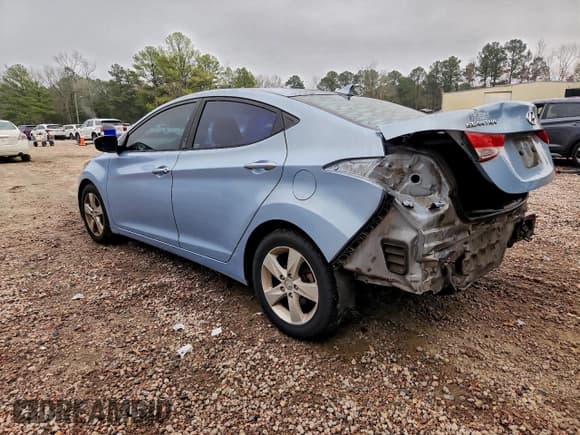 ✅ 2013 Hyundai Elantra GLS • VIN: KMHDH4AE3DU495218 • Lot: 94187695. Listed on Copart with 145,171 mi. Free auction sales archive from the USA and detailed vehicle history report at DreamBid. Image 2.
