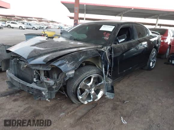 ✅ 2014 Dodge Charger RT • VIN: 2C3CDXCT0EH137978 • Lot: 41177391. Listed on IAAI with 119,143 mi. Free auction sales archive from the USA and detailed vehicle history report at DreamBid. Image 2.