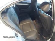 ✅ 2003 BMW 3 Series 325xi • VIN: WBAEU33413PH90673 • Lot: 43893354. Wystawiony na IAAI z przebiegiem 200 593 mil. Bezpłatny archiwum sprzedaży aukcyjnych z USA i szczegółowy raport historii pojazdu na DreamBid. Zdjęcie 8.