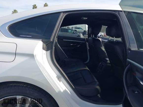 ✅ 2018 BMW 4 Series 430i • VIN: WBA4J1C51JBG75888 • Лот: 43663944. Опубликован ранее на IAAI с пробегом 109 455 миль. Бесплатный доступ к архиву аукционных продаж из США и подробный отчёт об истории автомобиля на DreamBid. Изображение 8.