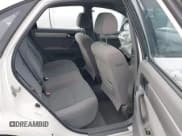 ✅ 2008 Suzuki Forenza • VIN: KL5JD56Z88K928012 • Lot: 41496425. Wystawiony na IAAI z przebiegiem 117 619 mil. Bezpłatny archiwum sprzedaży aukcyjnych z USA i szczegółowy raport historii pojazdu na DreamBid. Zdjęcie 8.