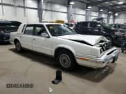 ✅ 1991 Chrysler New Yorker • VIN: 1C3XY66R1MD290977 • Lot: 83359124. Listed on Copart with 98,611 mi. Free auction sales archive from the USA and detailed vehicle history report at DreamBid. Image 4.