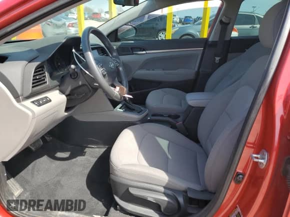 2020 Hyundai Elantra Eco с VIN 5NPD94LA7LH601786, выставлен на аукционе Copart как лот 50957765 с пробегом 83 088 миль миль и Списание • Salvage title. История ставок и продаж доступна на DreamBid. Изображение 7.