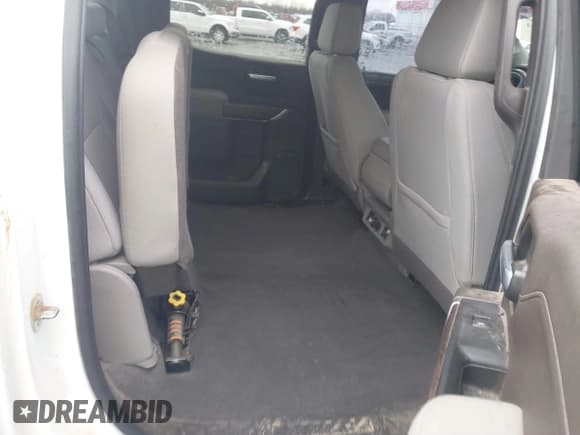 ✅ 2020 GMC Sierra 1500 SLE • VIN: 3GTU9BED9LG223510 • Лот: 41685604. Опубликован ранее на IAAI с пробегом 85 677 миль. Бесплатный доступ к архиву аукционных продаж из США и подробный отчёт об истории автомобиля на DreamBid. Изображение 8.