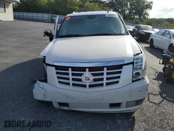 ✅ 2007 Cadillac Escalade • VIN: 1GYFK63857R325624 • Lot: 70878715. Listed on Copart with 188,742 mi. Free auction sales archive from the USA and detailed vehicle history report at DreamBid. Image 5.