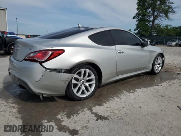 ✅ 2013 Hyundai Genesis Coupe 2.0T • VIN: KMHHT6KD2DU107820 • Lot: 61793195. Wystawiony na Copart z przebiegiem 98 453 mil. Bezpłatny archiwum sprzedaży aukcyjnych z USA i szczegółowy raport historii pojazdu na DreamBid. Zdjęcie 3.