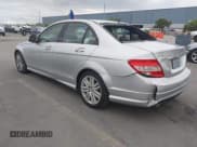 ✅ 2008 Mercedes-Benz C 300 Sport • VIN: WDDGF54X98F097151 • Lot: 43469884. Wystawiony na IAAI z przebiegiem 195 708 mil. Bezpłatny archiwum sprzedaży aukcyjnych z USA i szczegółowy raport historii pojazdu na DreamBid. Zdjęcie 3.