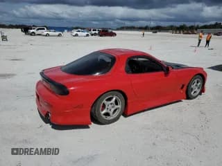 ✅ 1993 Mazda RX-7 • VIN: JM1FD3319P0209266 • Lot: 74063934. Wystawiony na Copart z przebiegiem Nie podano. Bezpłatny archiwum sprzedaży aukcyjnych z USA i szczegółowy raport historii pojazdu na DreamBid. Zdjęcie 3.