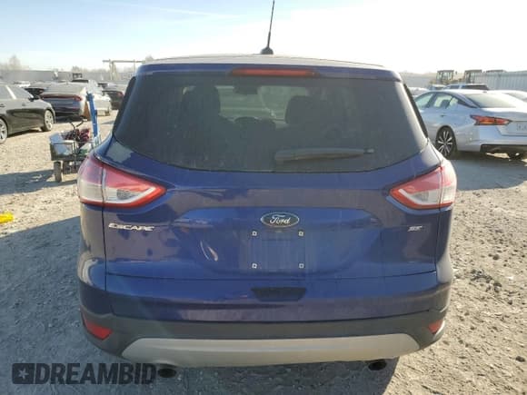 ✅ 2016 Ford Escape SE • VIN: 1FMCU0G76GUA10695 • Лот: 92380555. Опубликован ранее на Copart с пробегом 200 659 миль. Бесплатный доступ к архиву аукционных продаж из США и подробный отчёт об истории автомобиля на DreamBid. Изображение 6.