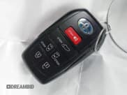 ✅ 2025 Toyota Sienna Woodland Edition • VIN: 5TDCSKFC0SS159623 • Lot: 43746699. Listed on IAAI with 13,787 mi. Free auction sales archive from the USA and detailed vehicle history report at DreamBid. Image 11.