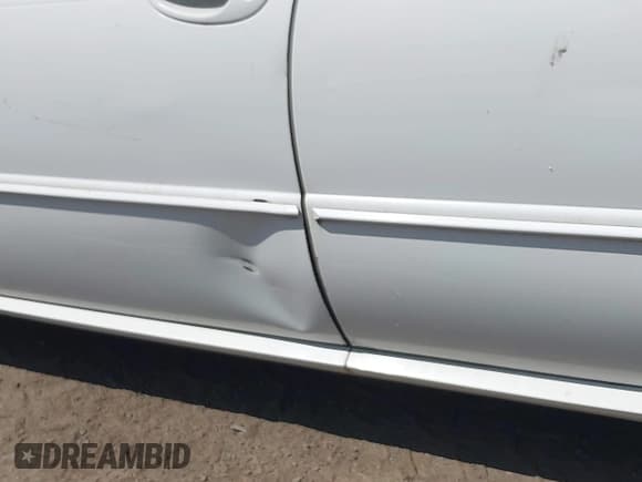 ✅ 2004 Chrysler Concorde LX • VIN: 2C3HD46R44H695934 • Lot: 42478121. Wystawiony na IAAI z przebiegiem 183 917 mil. Bezpłatny archiwum sprzedaży aukcyjnych z USA i szczegółowy raport historii pojazdu na DreamBid. Zdjęcie 6.