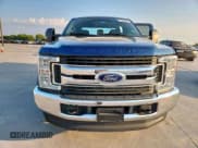 ✅ 2017 Ford F-250 Lariat • VIN: 1FT7W2B61HEF10396 • Лот: 81584865. Опубликован ранее на Copart с пробегом 107 893 миль. Бесплатный доступ к архиву аукционных продаж из США и подробный отчёт об истории автомобиля на DreamBid. Изображение 5.