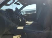 ✅ 2020 Chevrolet Silverado 2500HD Work Truck • VIN: 1GC3YLE71LF208810 • Лот: 42836495. Опубликован ранее на Copart с пробегом 124 781 миль. Бесплатный доступ к архиву аукционных продаж из США и подробный отчёт об истории автомобиля на DreamBid. Изображение 7.