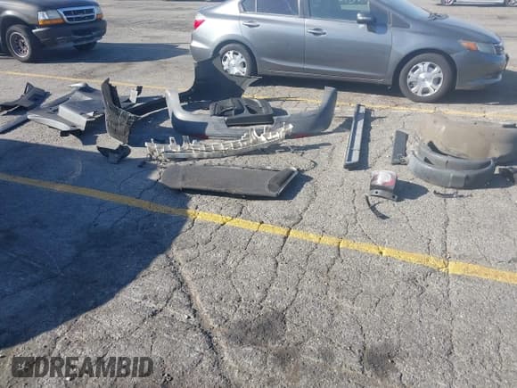 ✅ 2016 Chevrolet Traverse LT • VIN: 1GNKRHKD0GJ314899 • Lot: 43393926. Listed on IAAI with 111,132 mi. Free auction sales archive from the USA and detailed vehicle history report at DreamBid. Image 12.