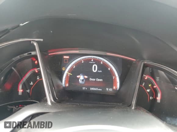 ✅ 2019 Honda Civic Type R Touring • VIN: SHHFK8G7XKU206080 • Lot: 54005174. Wystawiony na Copart z przebiegiem 40 665 mil. Bezpłatny archiwum sprzedaży aukcyjnych z USA i szczegółowy raport historii pojazdu na DreamBid. Zdjęcie 9.