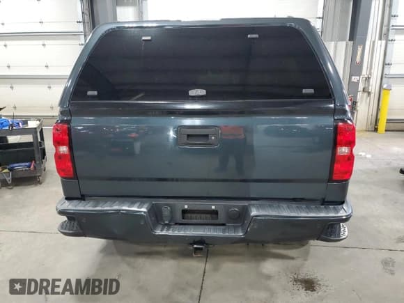 ✅ 2017 Chevrolet Silverado 1500 LT • VIN: 3GCUKREC3HG212790 • Лот: 66495475. Опубликован ранее на Copart с пробегом 106 840 миль. Бесплатный доступ к архиву аукционных продаж из США и подробный отчёт об истории автомобиля на DreamBid. Изображение 6.