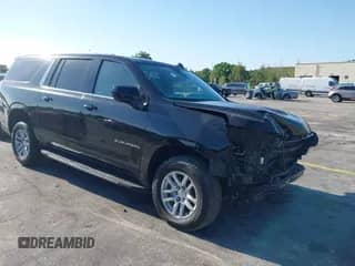 2023 Chevrolet Suburban LT с VIN 1GNSKCKD3PR203675, выставлен на аукционе IAAI как лот 42313306 с пробегом 62 572 миль миль и . История ставок и продаж доступна на DreamBid. Изображение 1.