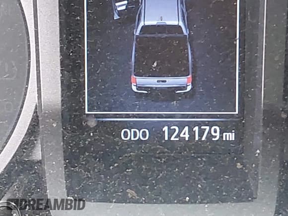 ✅ 2018 Toyota Tacoma SR5 • VIN: 3TMDZ5BNXJM052456 • Lot: 42655350. Wystawiony na IAAI z przebiegiem 124 179 mil. Bezpłatny archiwum sprzedaży aukcyjnych z USA i szczegółowy raport historii pojazdu na DreamBid. Zdjęcie 16.