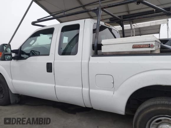 ✅ 2014 Ford F-250 XL • VIN: 1FT7X2A6XEEB51768 • Lot: 43395278. Listed on IAAI with 178,167 mi. Free auction sales archive from the USA and detailed vehicle history report at DreamBid. Image 14.