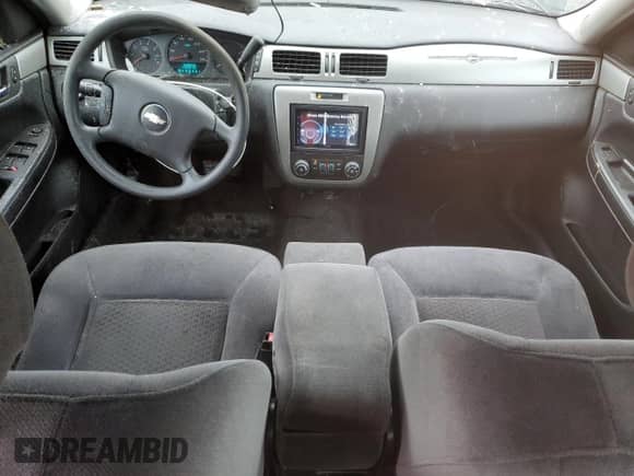 2009 Chevrolet Impala Police Police z VIN 2G1WS57M091278255, wystawiony jako Copart lot #49665445 z przebiegiem 119 373 mil mil oraz Szkoda całkowita • Salvage title. Historia ofert i sprzedaży dostępna na DreamBid. Obrazek 8.