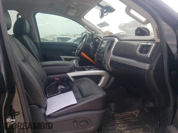 ✅ 2017 Nissan Titan Pro-4X • VIN: 1N6BA1F44HN544745 • Лот: 70136835. Опубликован ранее на Copart с пробегом Не указан. Бесплатный доступ к архиву аукционных продаж из США и подробный отчёт об истории автомобиля на DreamBid. Изображение 7.