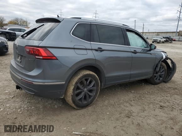 ✅ 2023 Volkswagen Tiguan SE • VIN: 3VV2B7AX2PM053394 • Lot: 80225344. Wystawiony na Copart z przebiegiem Nie podano. Bezpłatny archiwum sprzedaży aukcyjnych z USA i szczegółowy raport historii pojazdu na DreamBid. Zdjęcie 3.