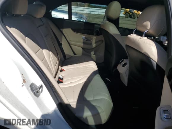 ✅ 2018 Mercedes-Benz C 300 • VIN: WDDWF4KB6JR406401 • Lot: 84456075. Listed on Copart with Not provided. Free auction sales archive from the USA and detailed vehicle history report at DreamBid. Image 10.